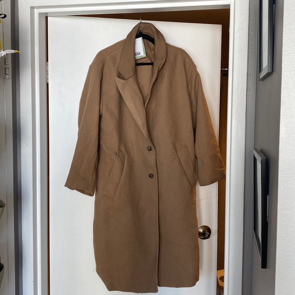 NWT Beige Wide Cut Winter Coat